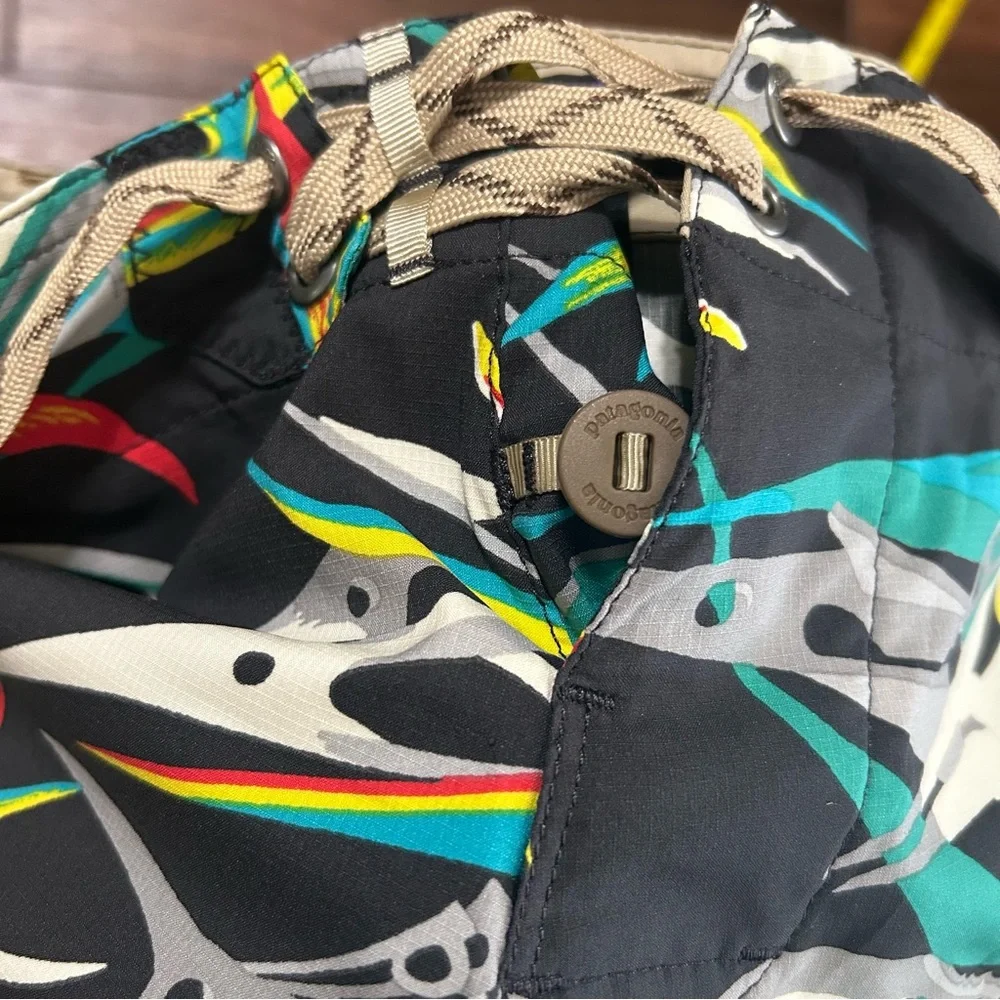 Patagonia men’s board